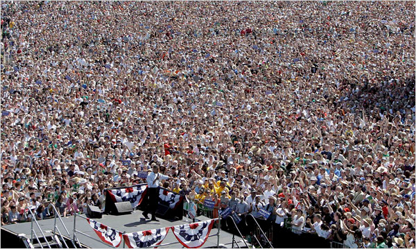 Barack Obama spoke to 75,000 people in Portland, Oregon. He called it “the most spectacular setting for the most spectacular crowd” of the 2008 campaign.  Photo: Chris Carlson / Associated Press